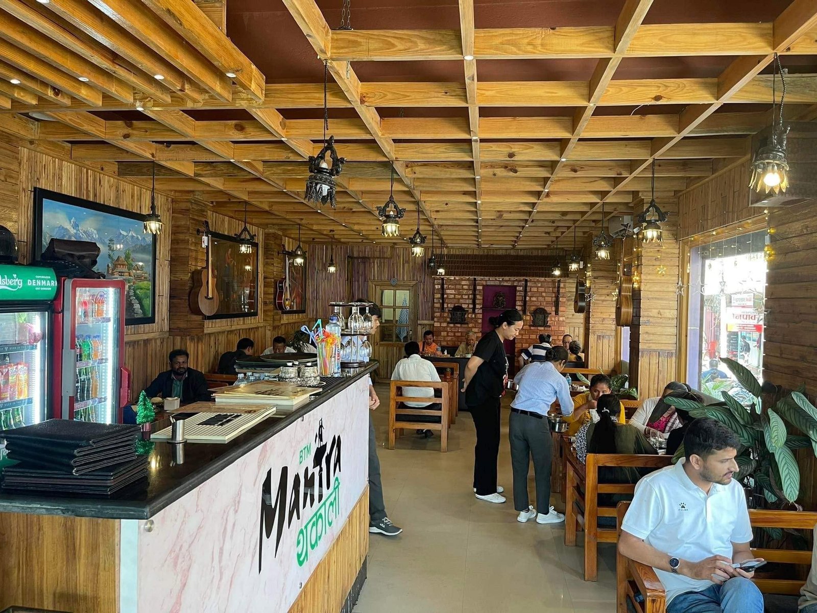 restaurant